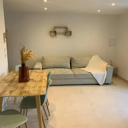 Maison De Toute équipée à 5mn Du Pont-du-gard Au Cœur De * Sernhac